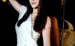 亚欧乱码卡一卡二卡新